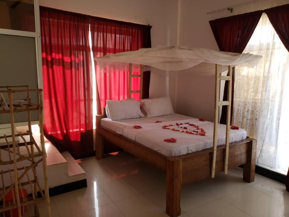 Zaina'S Beach House Nungwi Dış mekan fotoğraf