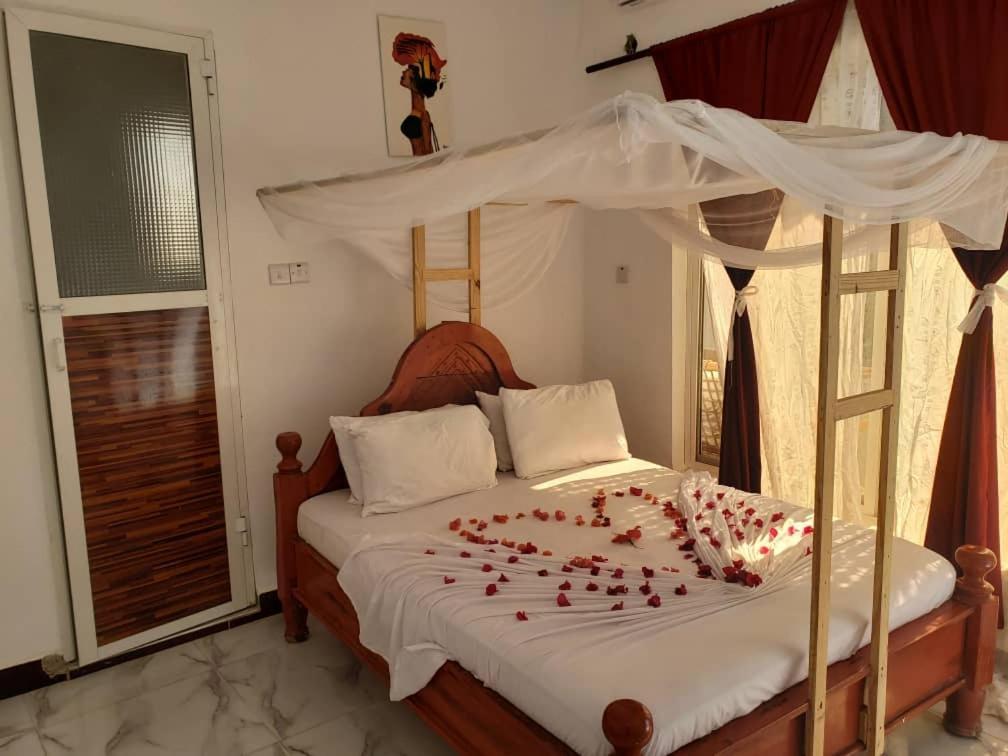 Zaina'S Beach House Nungwi Dış mekan fotoğraf