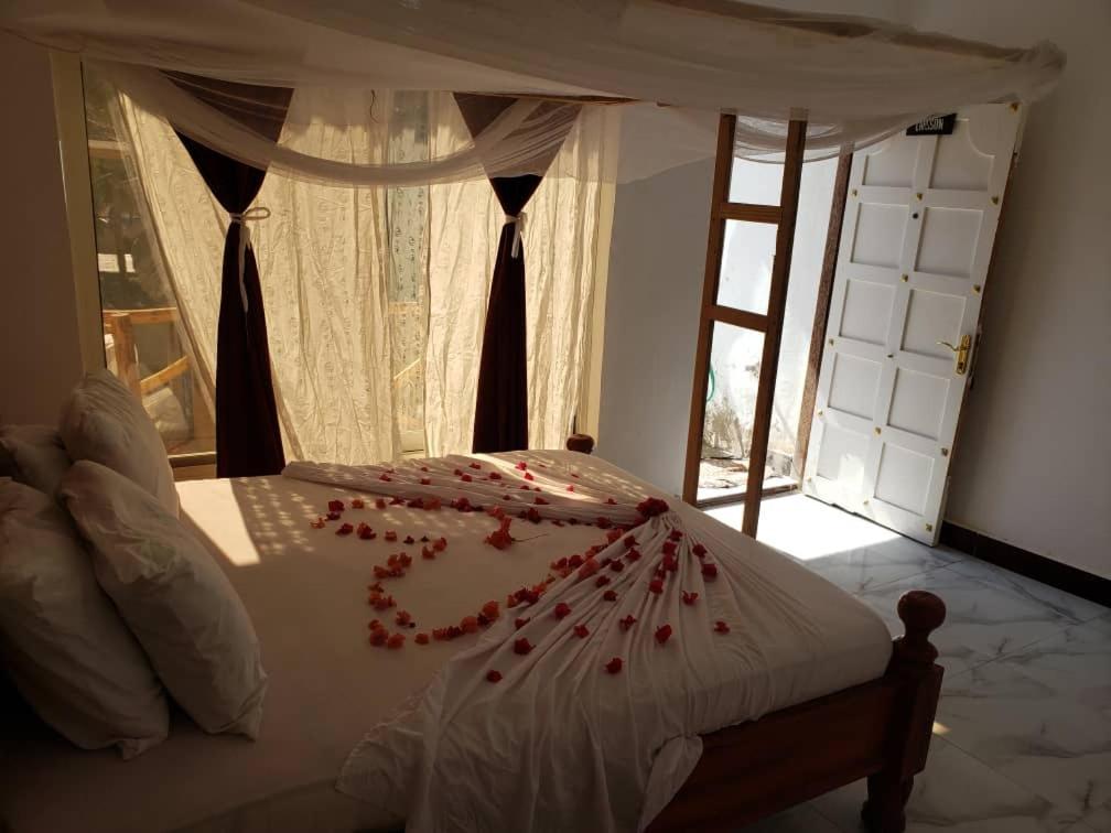Zaina'S Beach House Nungwi Dış mekan fotoğraf